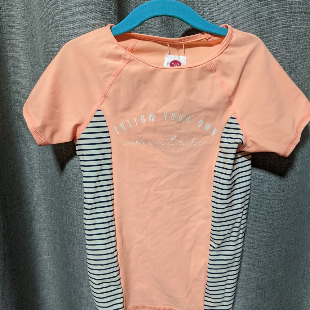 NWT Roxy Girls Rash guard size 8/s